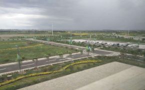 路橋一公司承建的烏蘭察布機場綠化、硬化工程